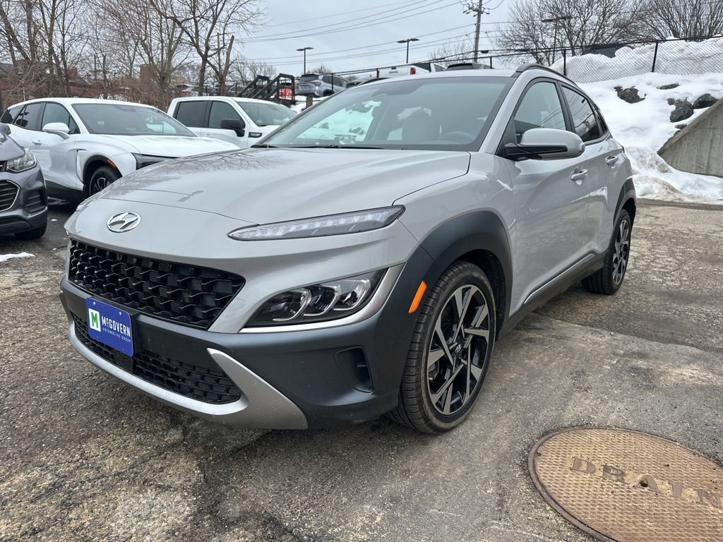 Used 2023 Hyundai Kona Limited image 1