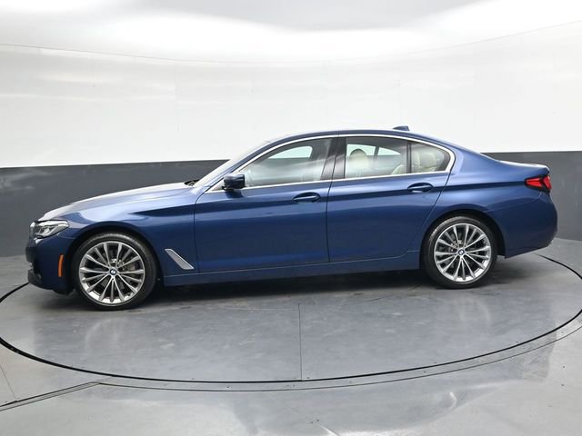 Used 2023 BMW 530i w/ Premium Package image 9