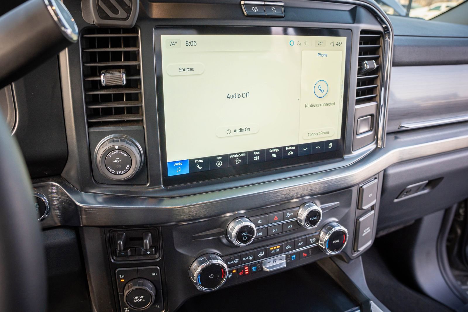 Used 2025 Ford F350 Lariat w/ Lariat Ultimate Package image 22