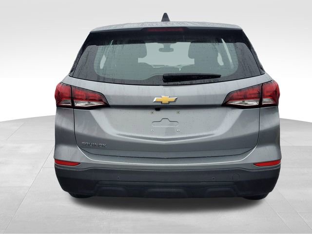 Certified 2024 Chevrolet Equinox LS w/ Driver Confidence II Package image 4