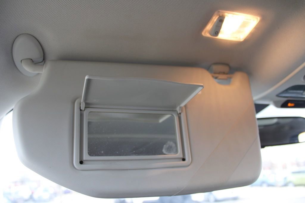 Used 2018 Ford EcoSport SE w/ SE Convenience Package image 44