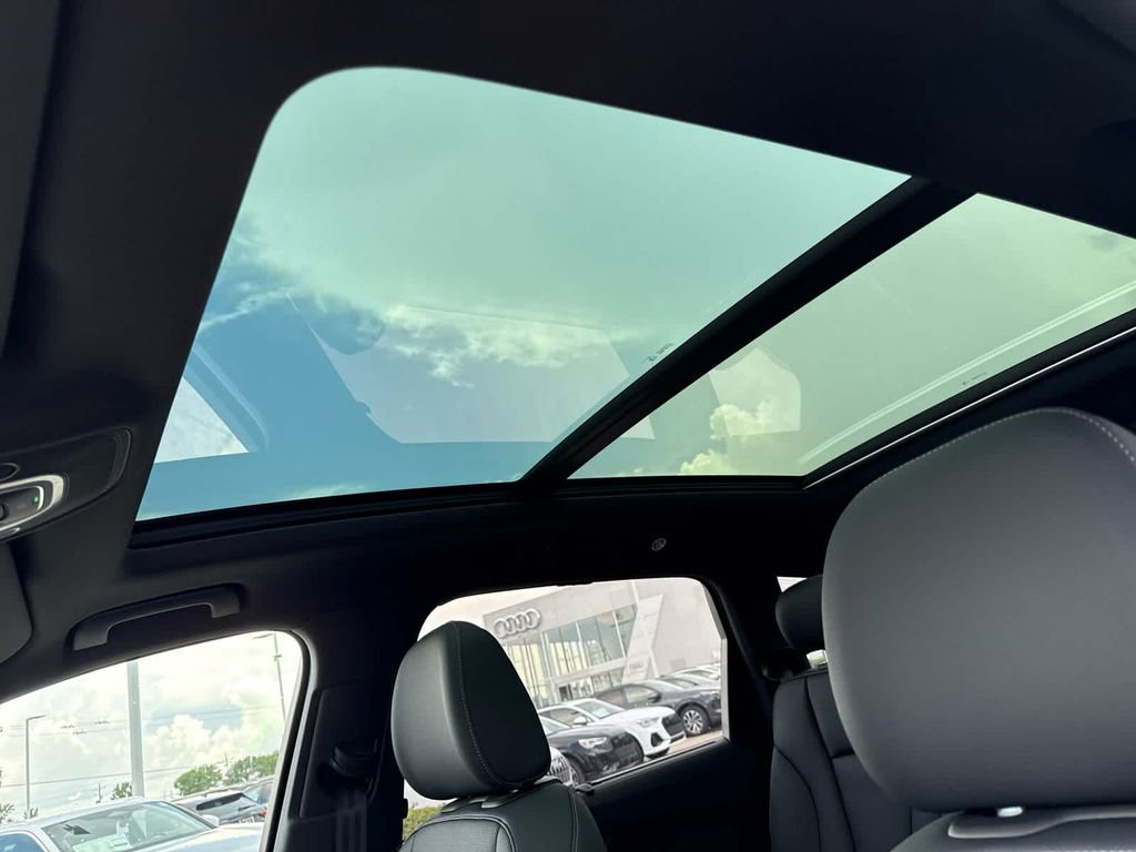 New 2025 Audi Q7 3.0T Premium Plus image 31