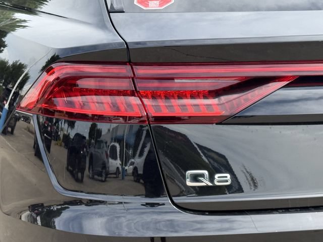 Used 2023 Audi Q8 Premium Plus AWD/4WD image 7
