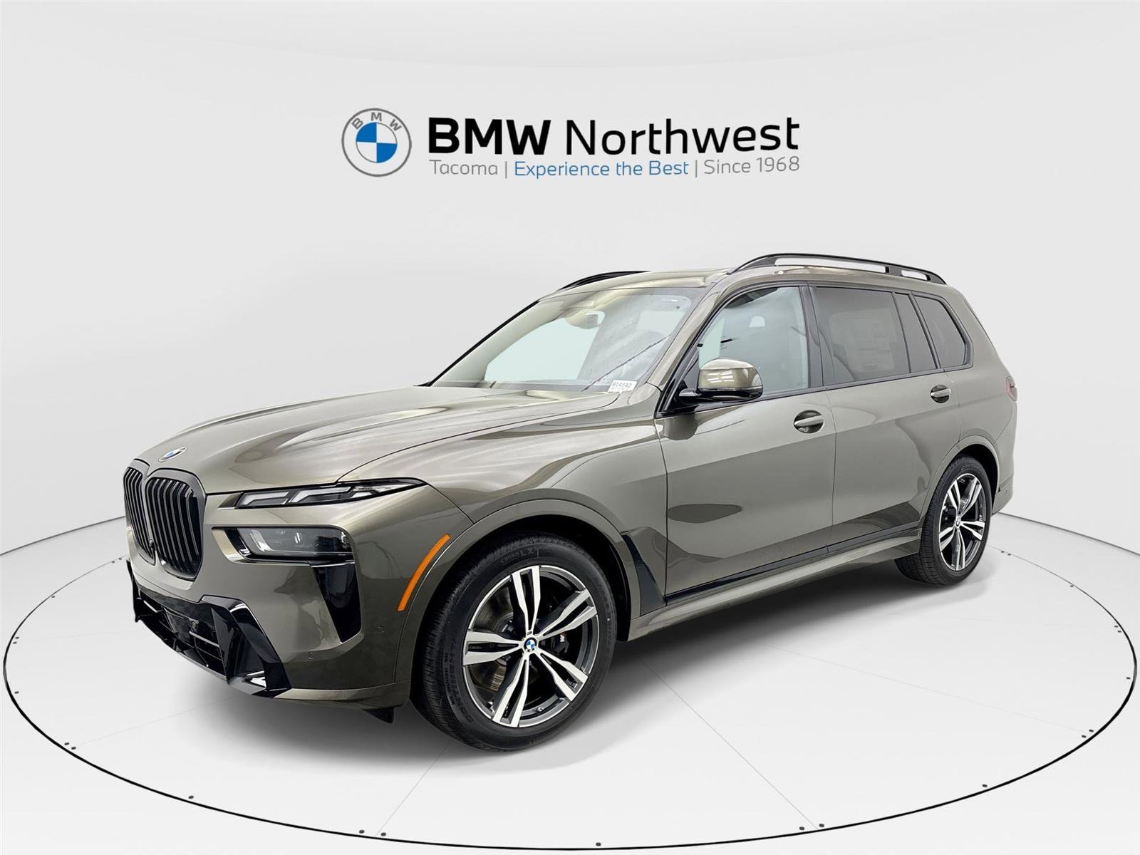 New 2026 BMW X7 xDrive40i w/ M Sport Package