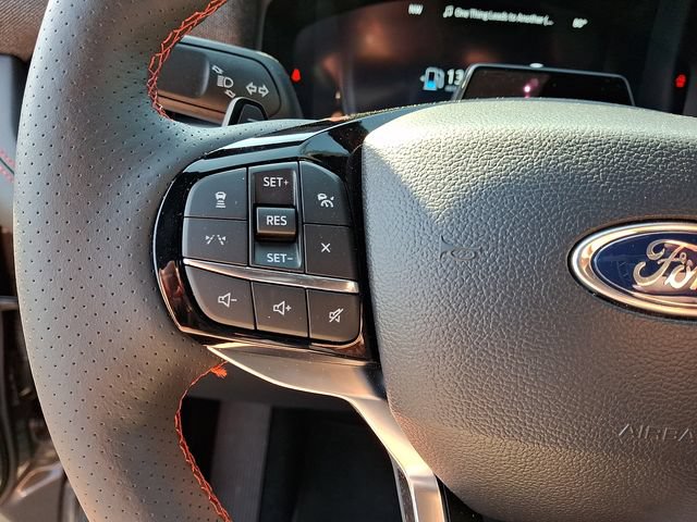 Used 2025 Ford Explorer ST AWD/4WD image 21