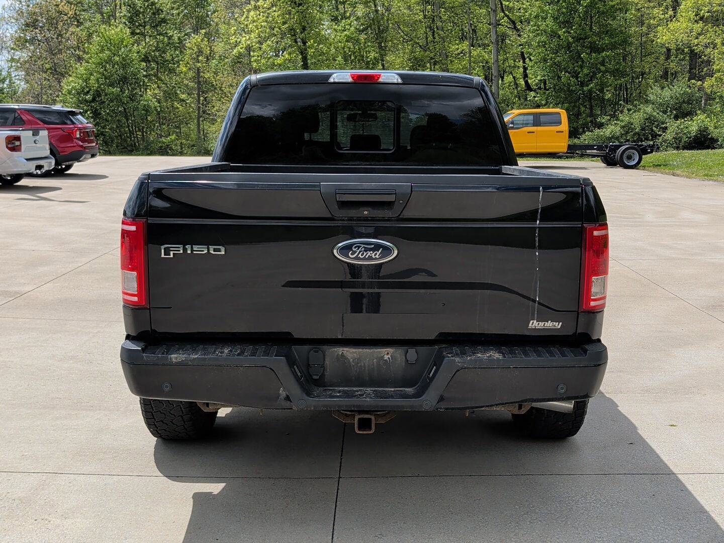 Used 2017 Ford F150 XLT w/ Equipment Group 302A Luxury AWD/4WD image 6