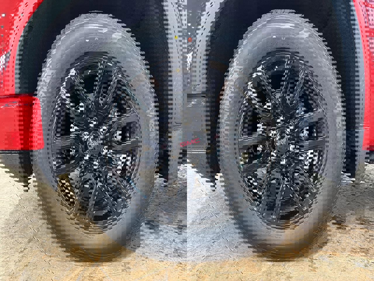 Used 2022 GMC Sierra 1500 Elevation image 10