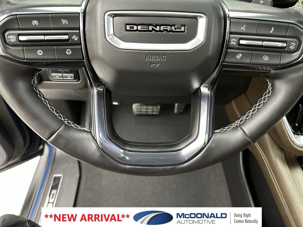Used 2025 GMC Yukon Denali Ultimate AWD/4WD image 14