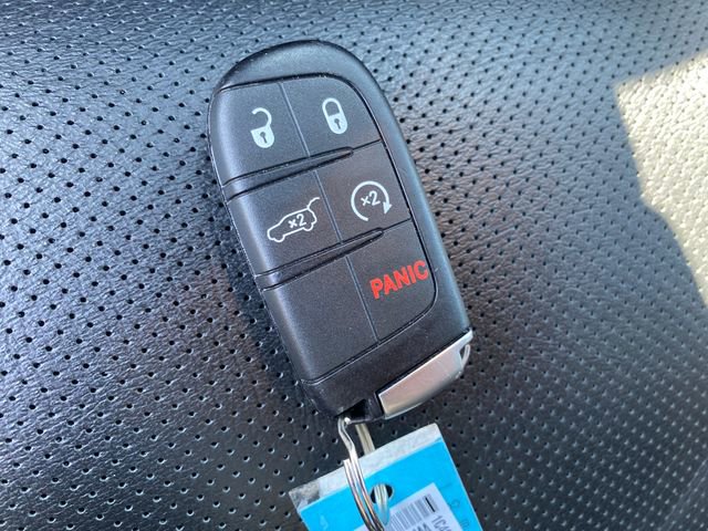 Used 2025 Dodge Durango R/T AWD/4WD image 25