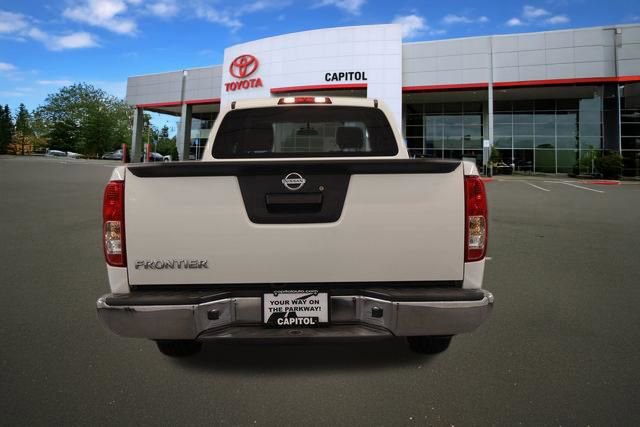 Used 2016 Nissan Frontier S RWD image 3