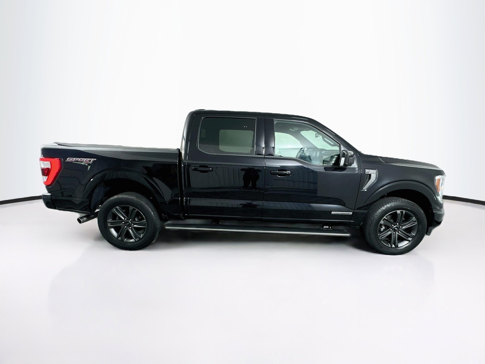 Used 2023 Ford F150 Lariat w/ Equipment Group 502A High AWD/4WD image 10
