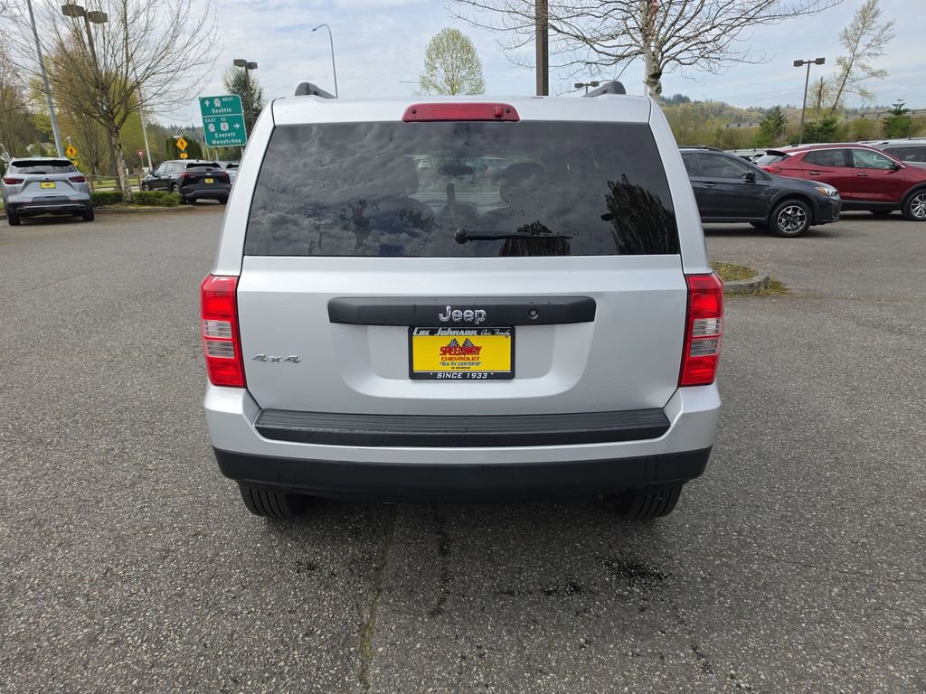 Used 2012 Jeep Patriot Sport AWD/4WD image 5