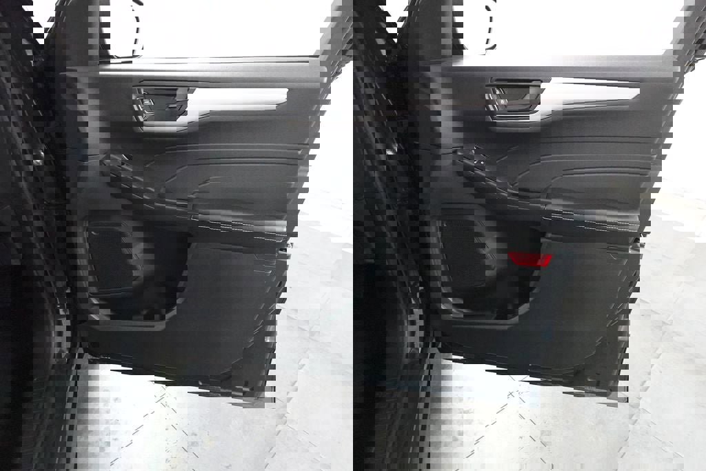 Used 2022 Ford Escape SE w/ Convenience Package image 30