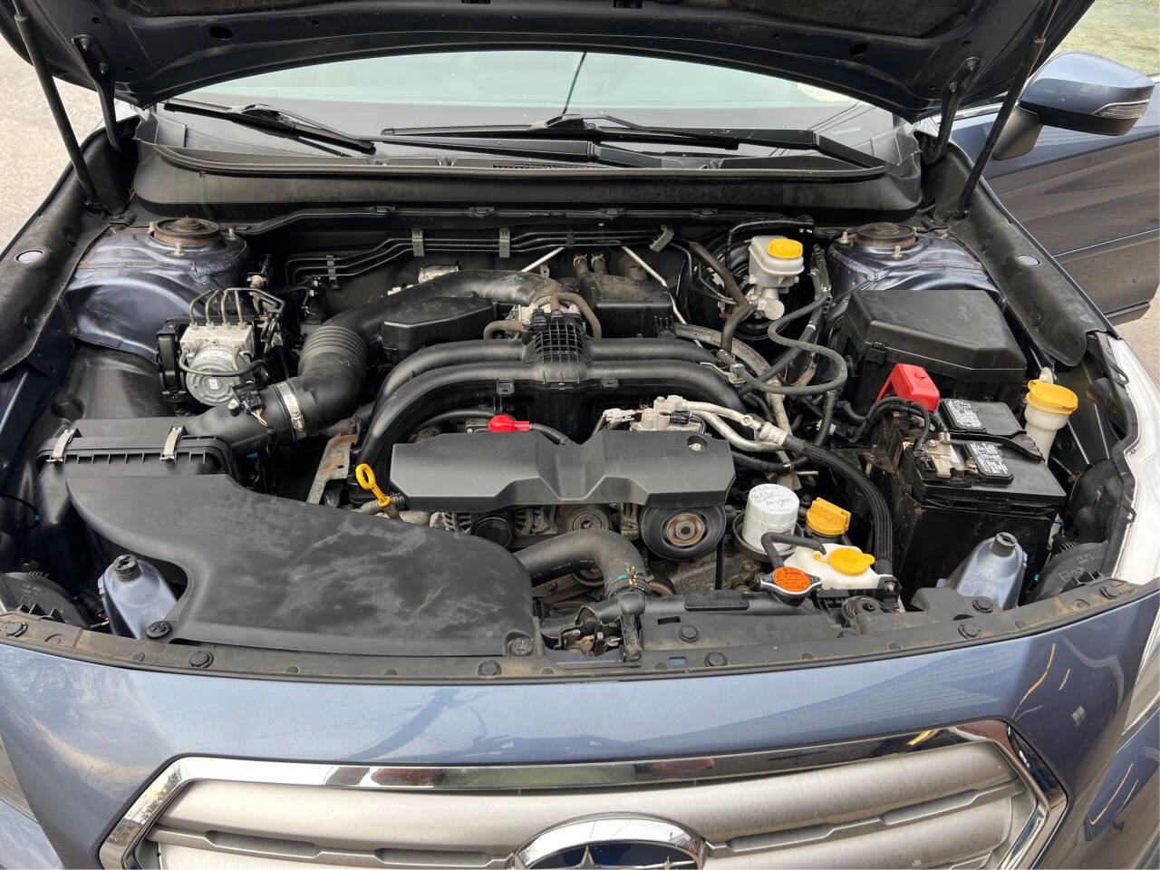 Used 2015 Subaru Outback 2.5i Limited image 11