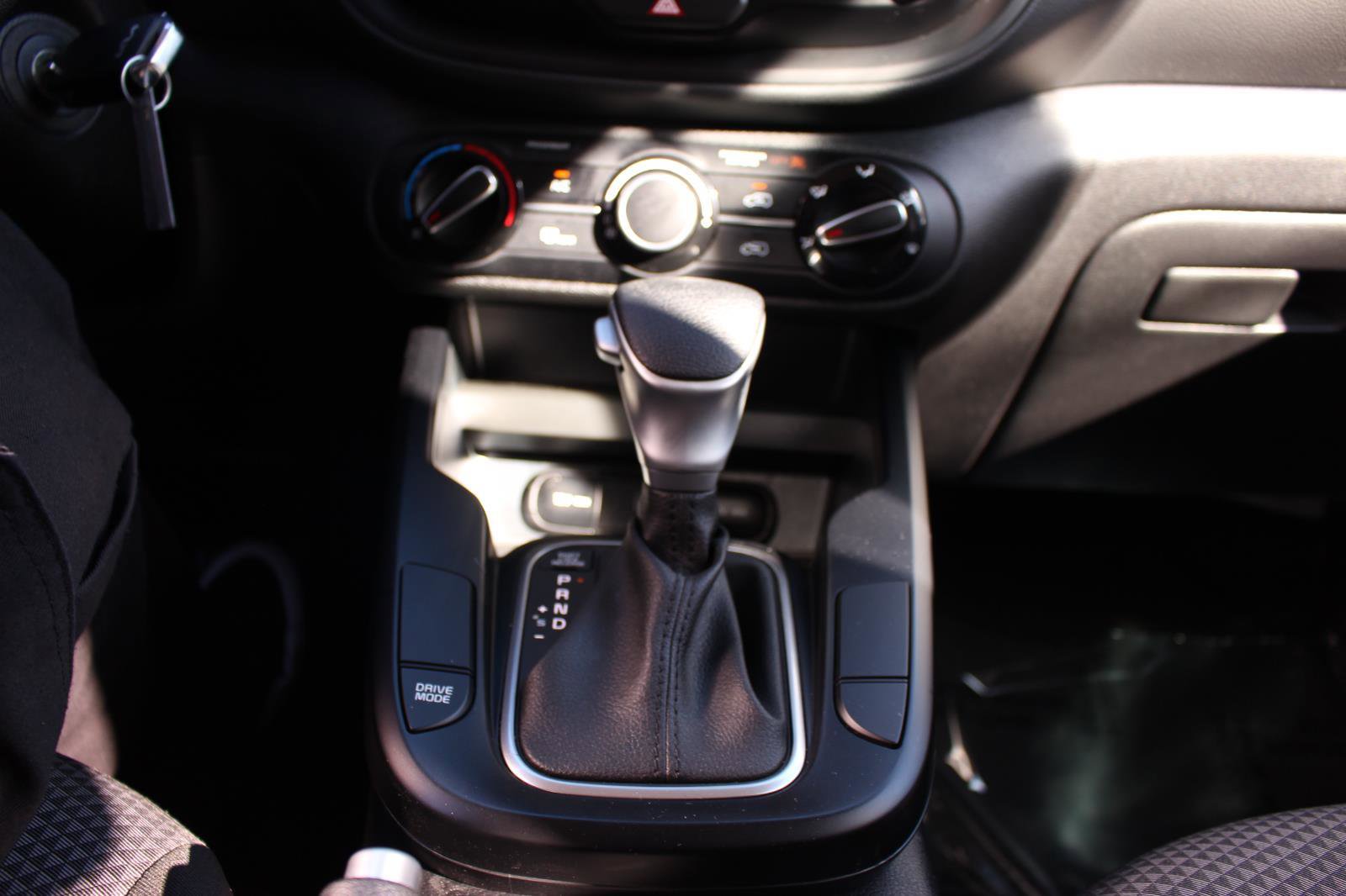 Certified 2024 Kia Soul LX w/ Option Group 015 image 25