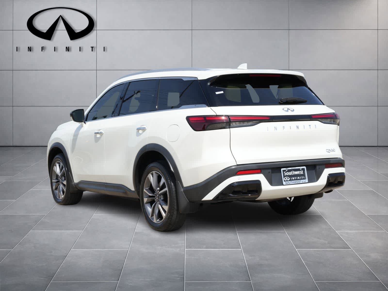 Certified 2024 INFINITI QX60 Luxe FWD image 5