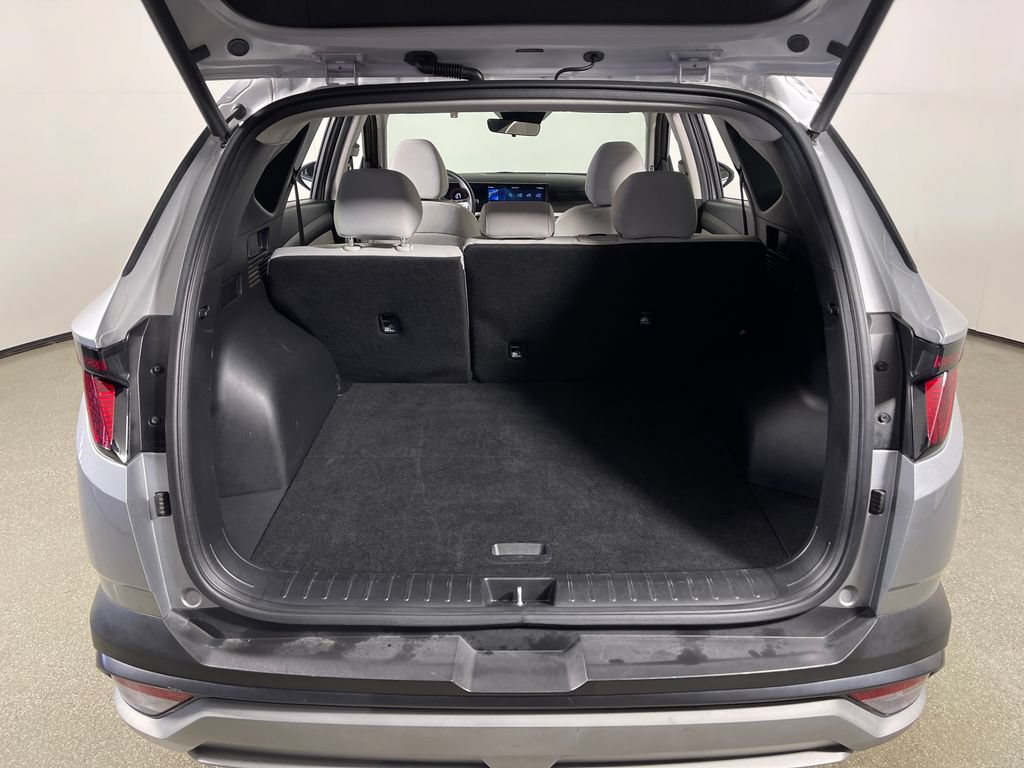 Certified 2025 Hyundai Tucson SEL AWD/4WD image 10
