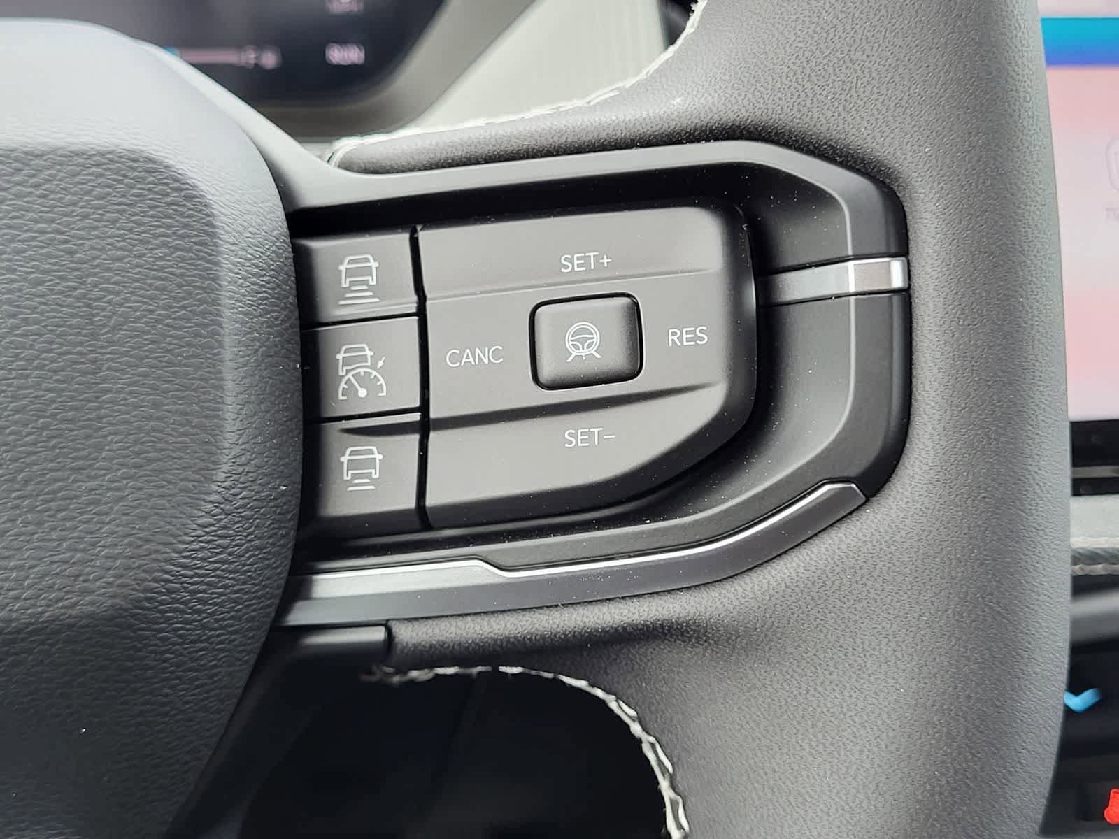 New 2026 Jeep Cherokee Laredo AWD/4WD image 14