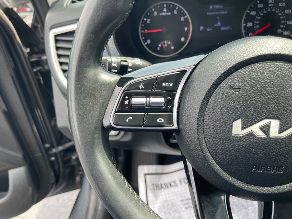 Used 2023 Kia Seltos S image 15