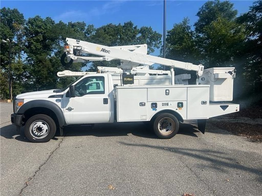 Used 2015 Ford F550 Luxury w/ Snow Plow Prep Package RWD image 38