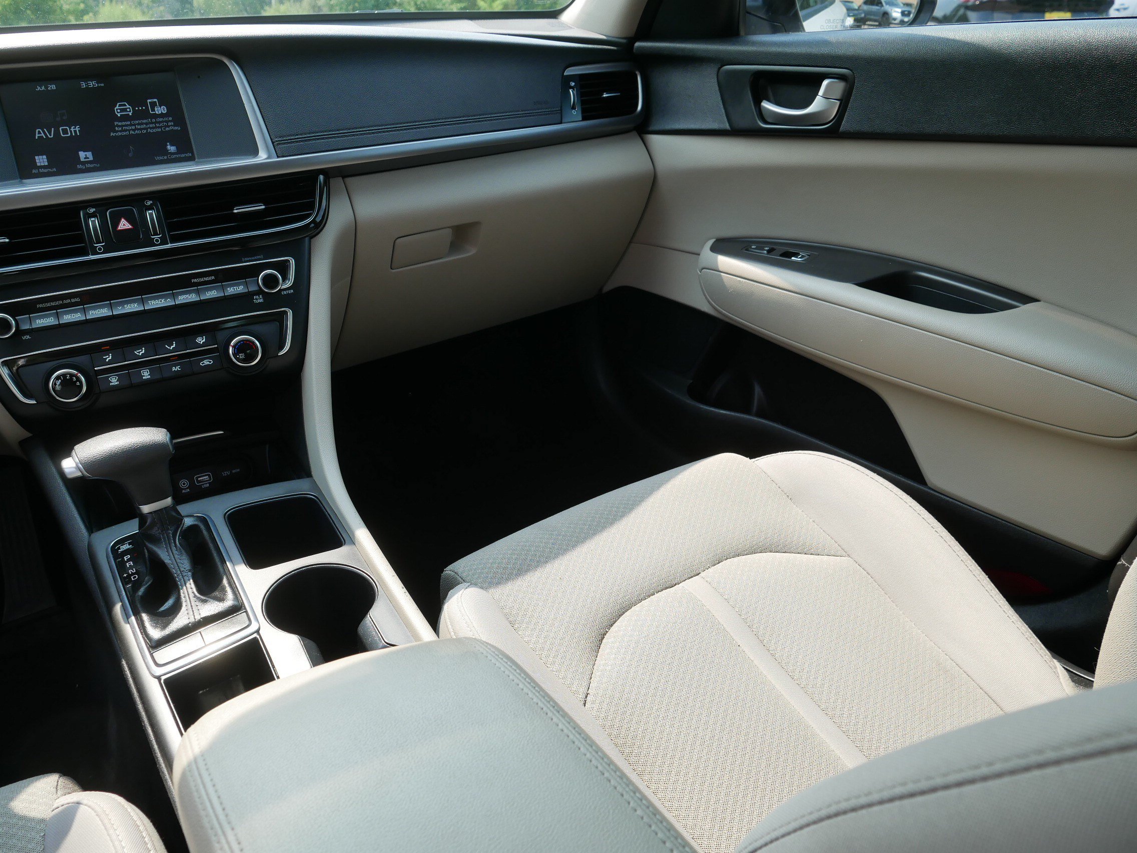 Used 2018 Kia Optima LX FWD image 11