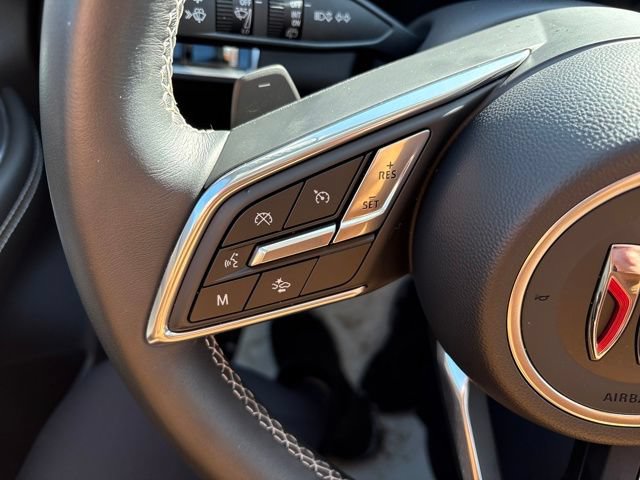 Used 2025 Buick Envision Sport Touring AWD/4WD image 9