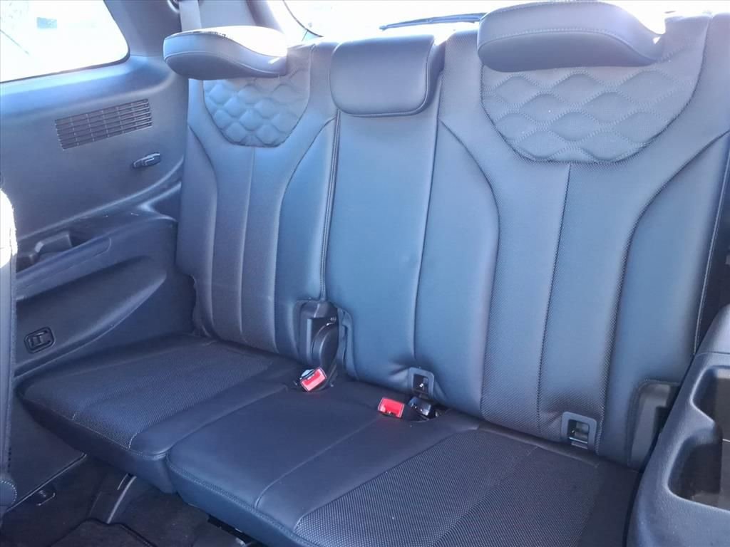 Used 2021 Hyundai Palisade Calligraphy w/ Cargo Package image 6