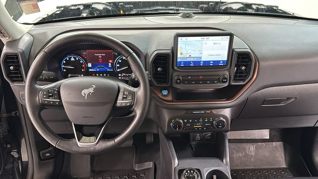 Used 2023 Ford Bronco Sport Outer Banks w/ Tech Package AWD/4WD image 11