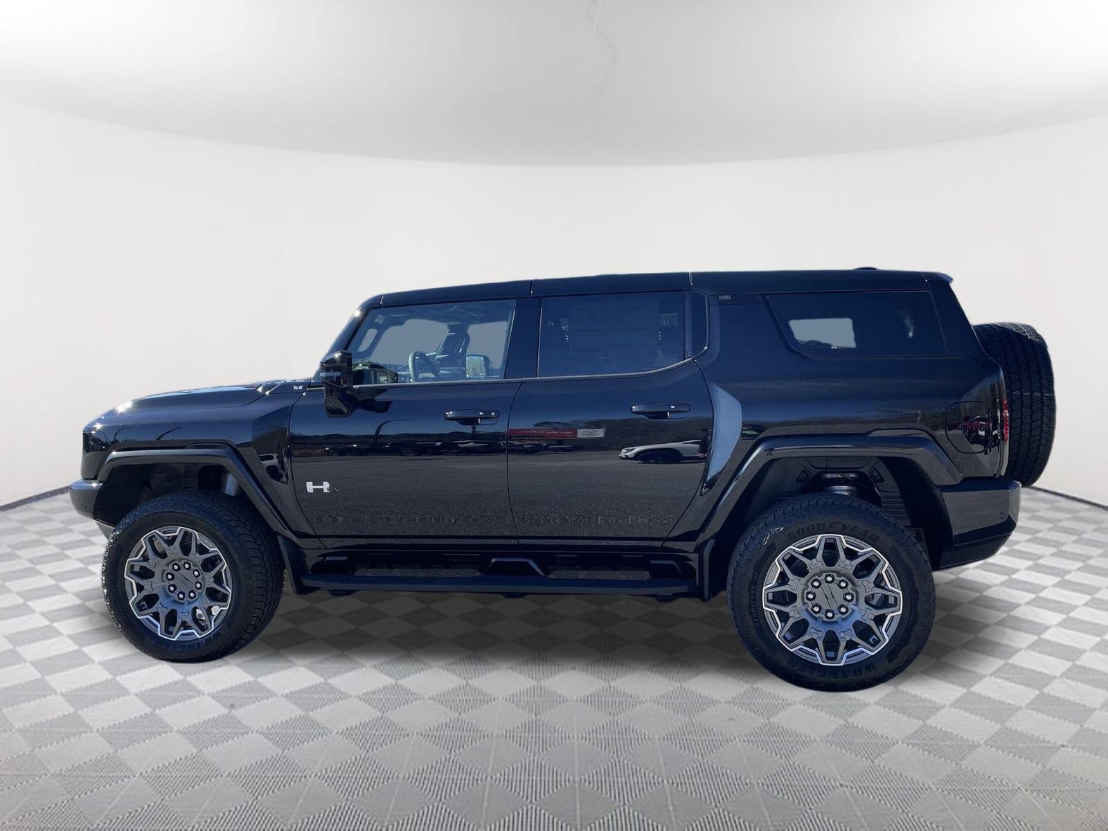 New 2025 GMC Hummer EV 3X AWD/4WD image 2
