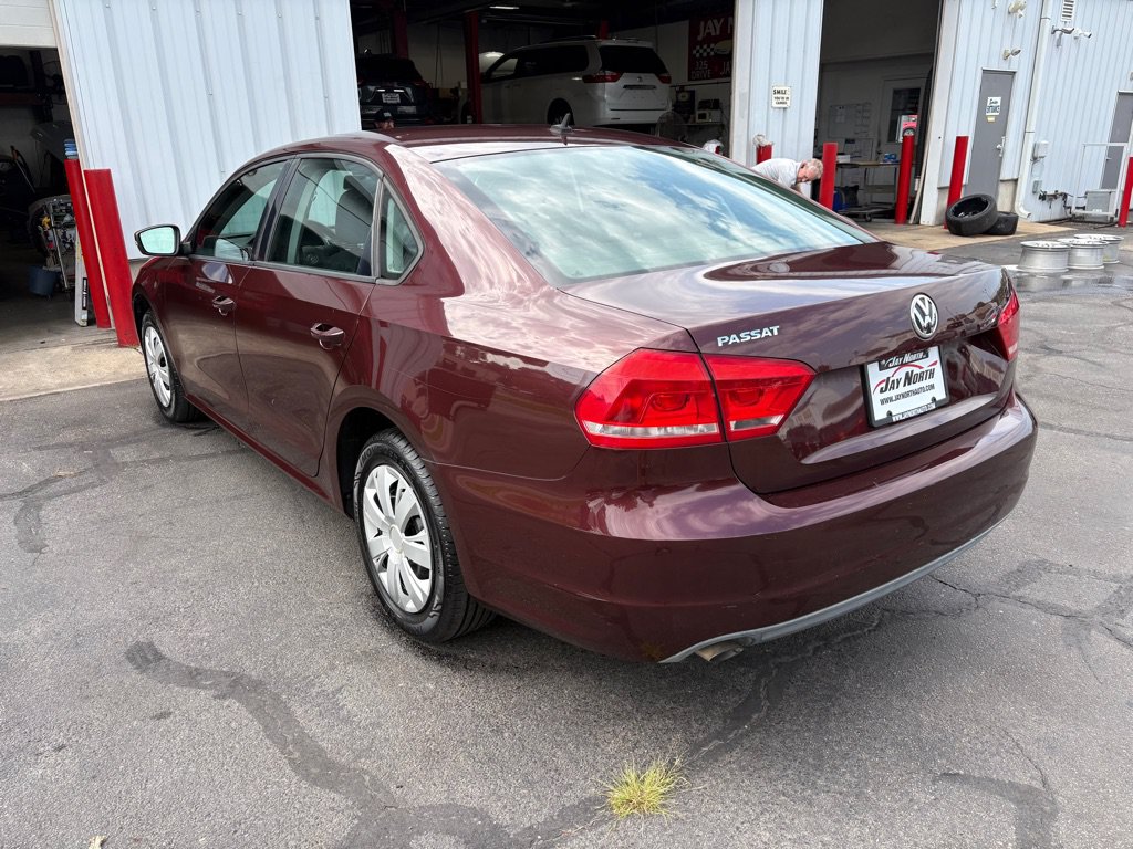 Used 2013 Volkswagen Passat 2.5 S FWD image 5