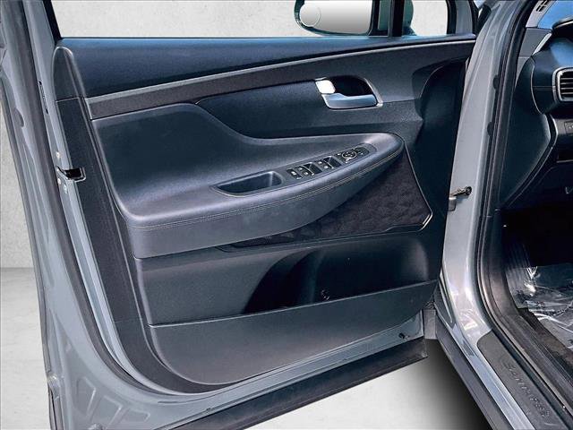 Used 2021 Hyundai Santa Fe SEL w/ Convenience Package image 18