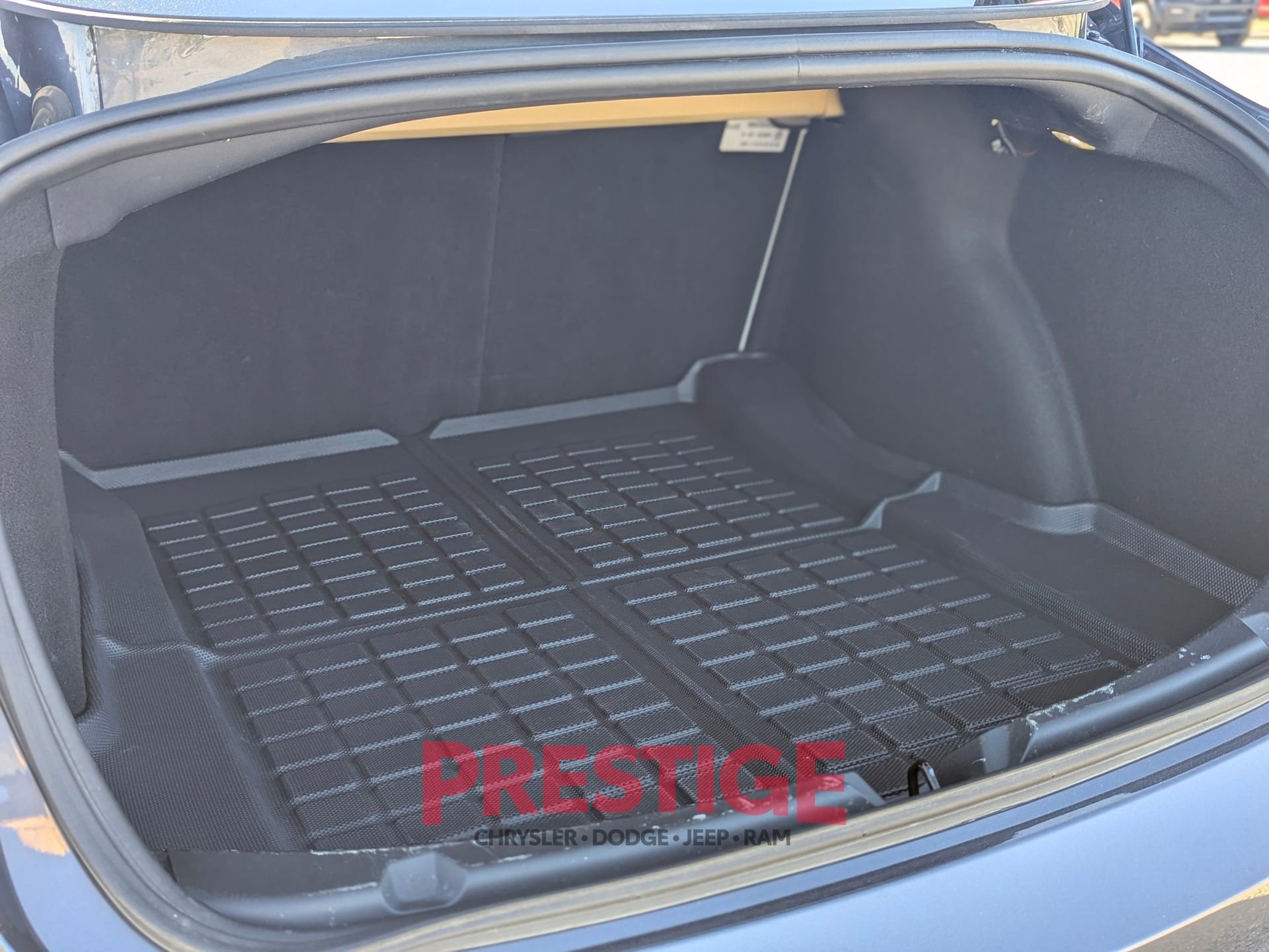 Used 2023 Tesla Model 3 Performance AWD/4WD image 9