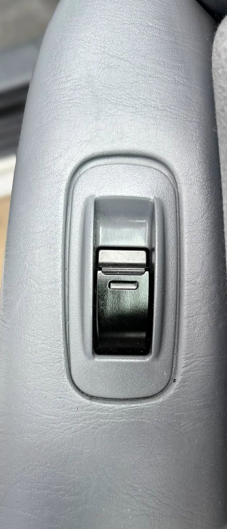 Used 2001 Toyota Camry CE FWD image 24