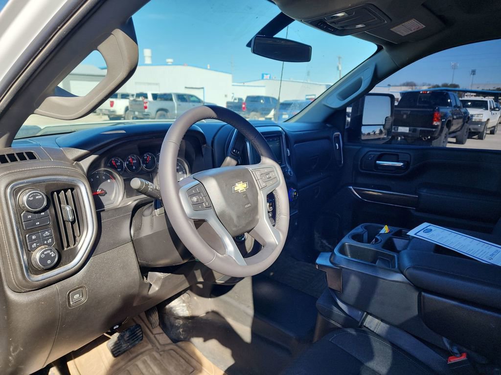 Used 2022 Chevrolet Silverado 2500 LT w/ Convenience Package image 10