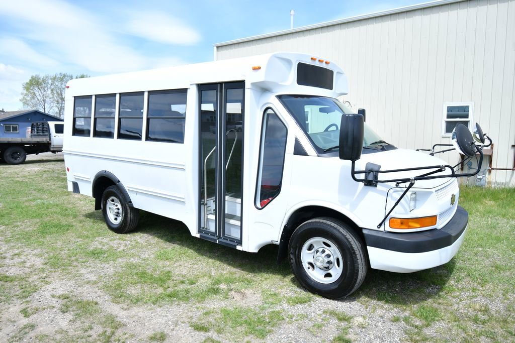 Used 2013 Chevrolet Express 3500 w/ School Bus Package RWD image 9