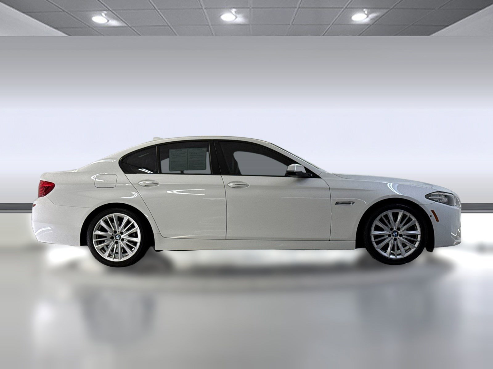 Used 2016 BMW 550i xDrive Sedan AWD/4WD image 7