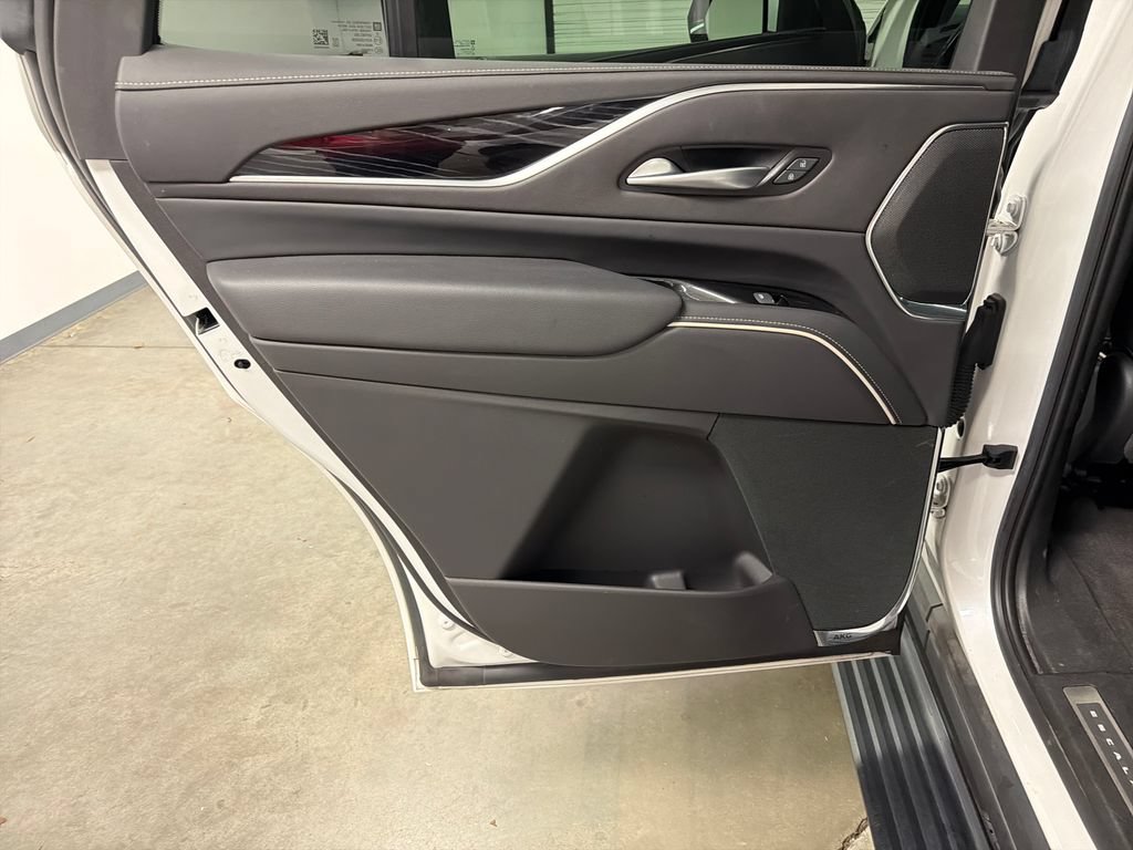 Used 2023 Cadillac Escalade Sport w/ LPO, ONYX Package AWD/4WD image 29