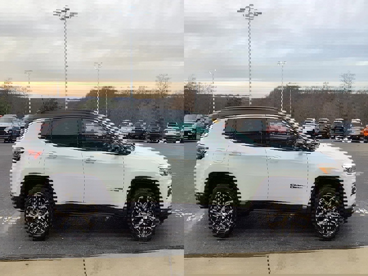 Certified 2024 Jeep Compass Limited w/ Elite Group image 5