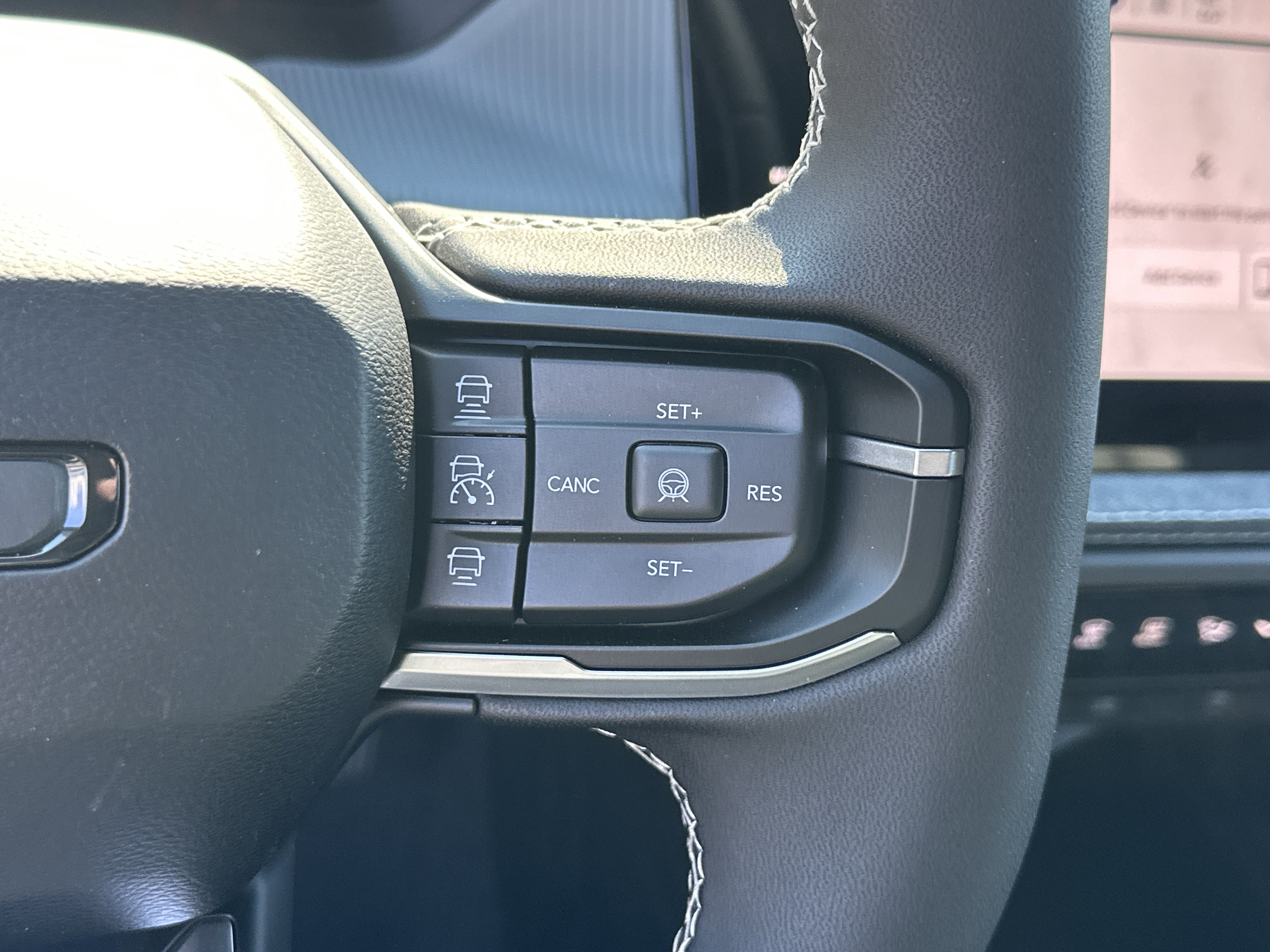 New 2026 Jeep Cherokee Laredo AWD/4WD image 8