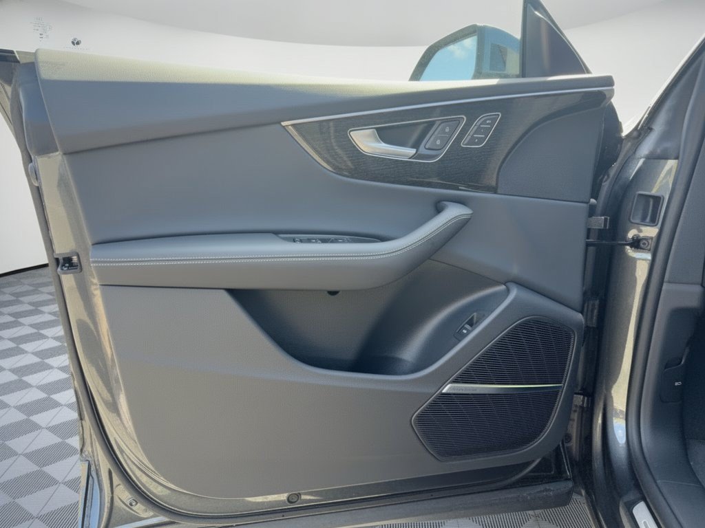New 2027 Audi Q8 Premium Plus AWD/4WD image 14