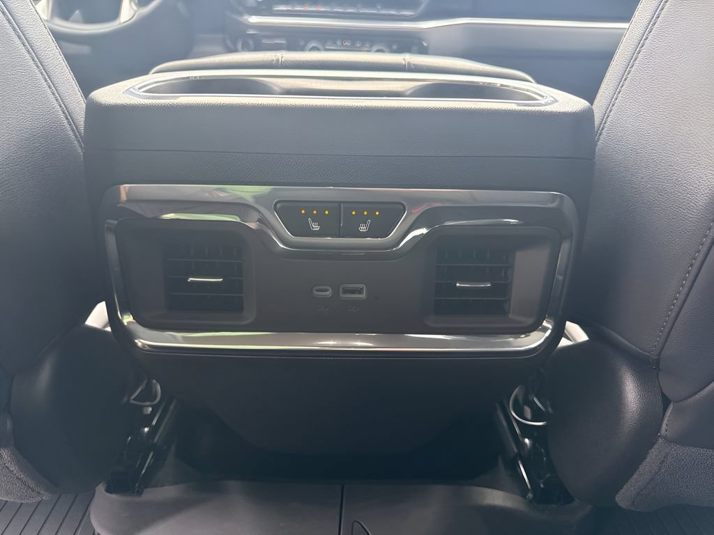 Used 2025 Chevrolet Silverado 1500 LTZ w/ LTZ Premium Package AWD/4WD image 14