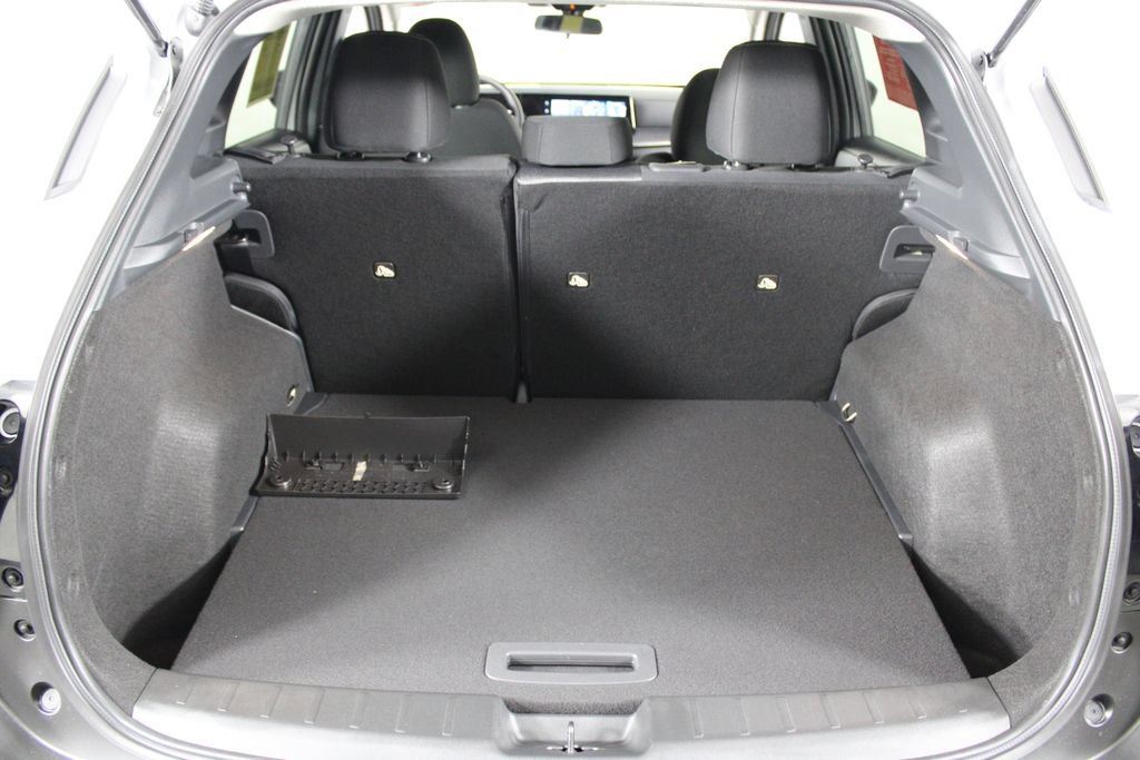 Certified 2026 Nissan Kicks SV FWD image 17