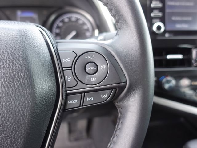 Used 2022 Toyota Camry SE w/ Convenience Package FWD image 15