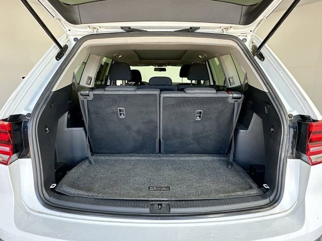 Used 2018 Volkswagen Atlas Launch Edition FWD image 24