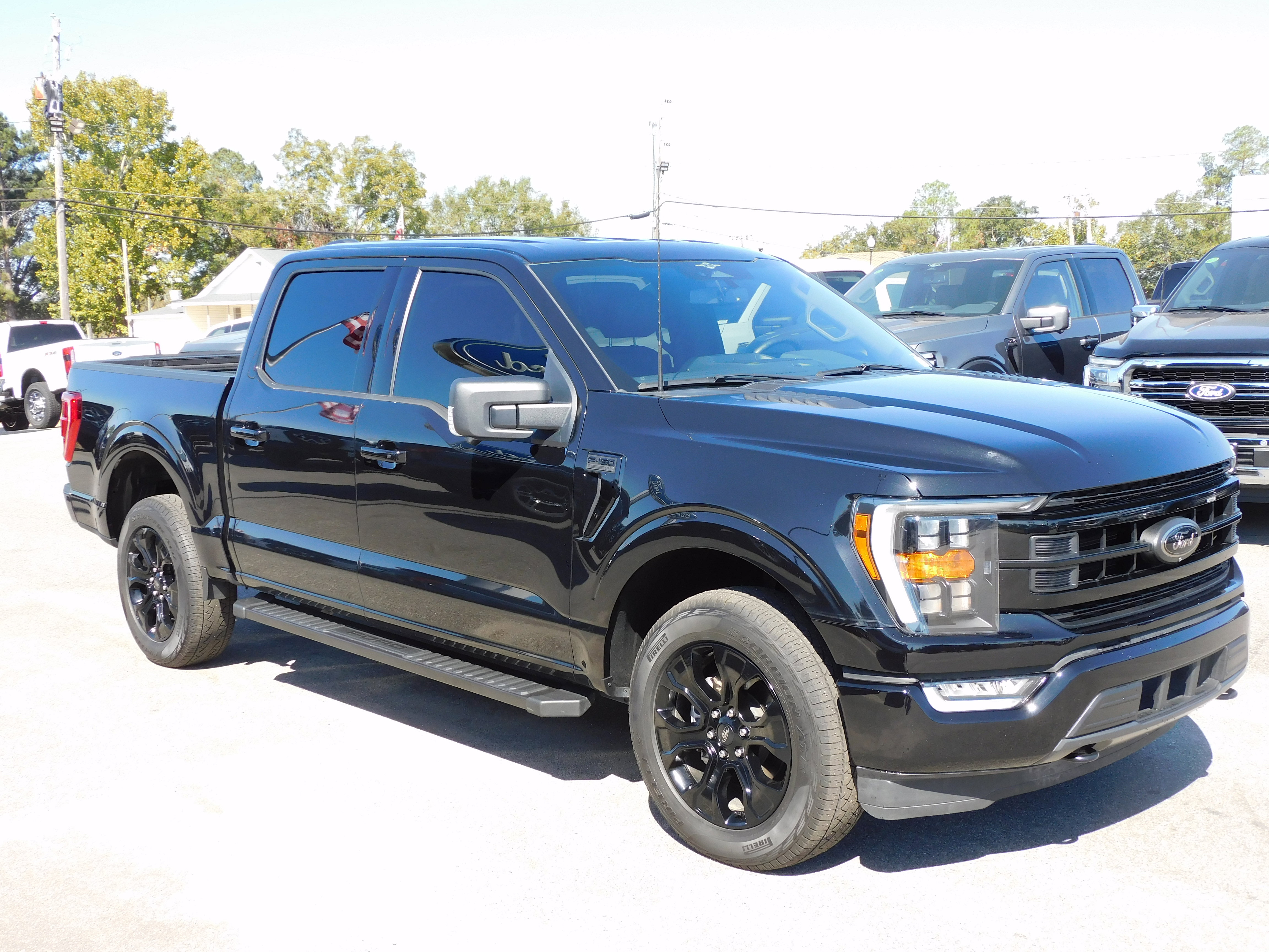 Used 2023 Ford F150 XLT w/ Equipment Group 302A High image 4