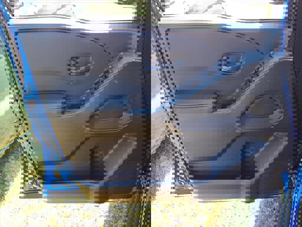 New 2026 Nissan Frontier SV w/ Tow Package image 8