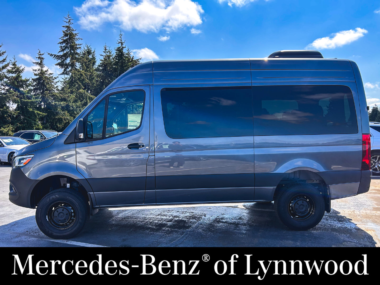 New 2026 Mercedes-Benz Sprinter 2500 image 2