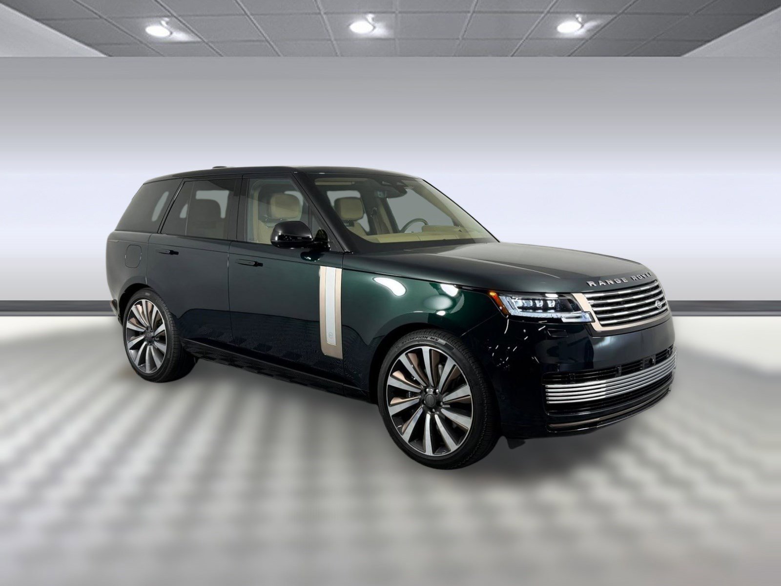 Used 2026 Land Rover Range Rover SV image 7