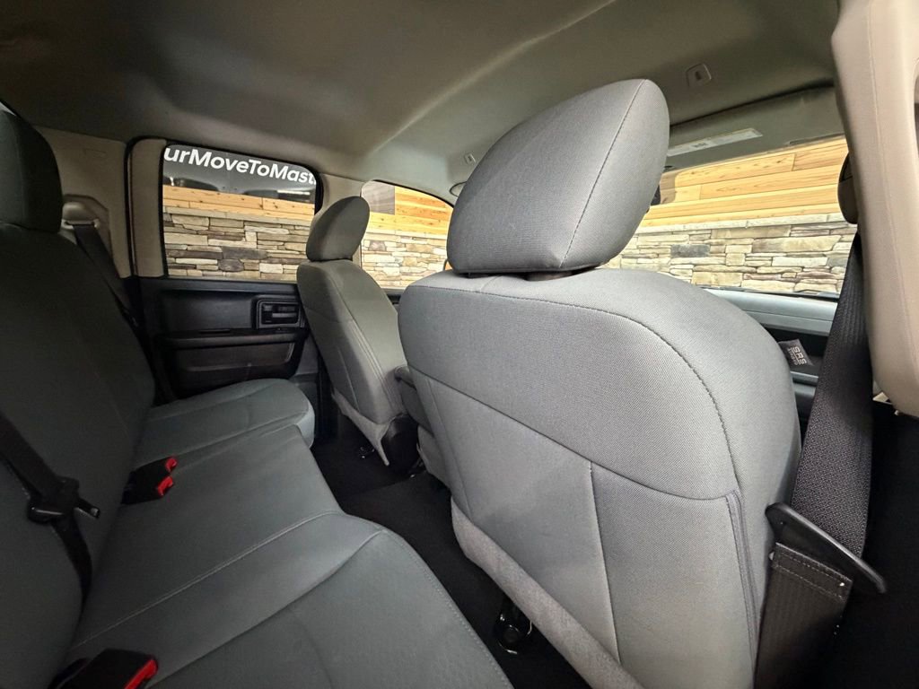 Used 2018 RAM 1500 Express w/ Express Value Package image 28