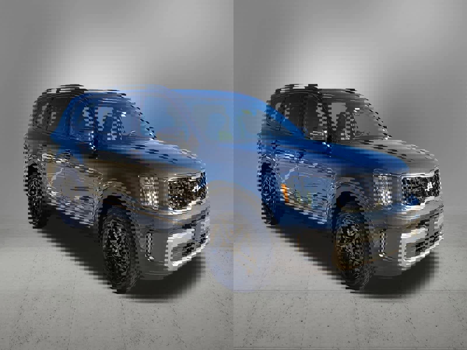 Used 2023 Kia Telluride EX X-Line image 8